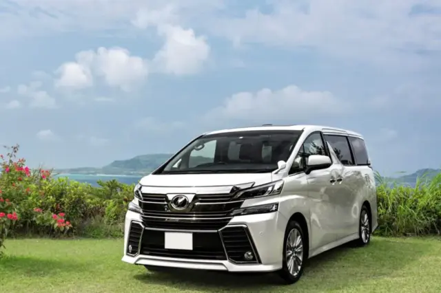 レンタカー